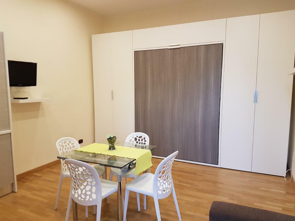 Apartamento La Casa Di Maryna Nápoles Exterior foto