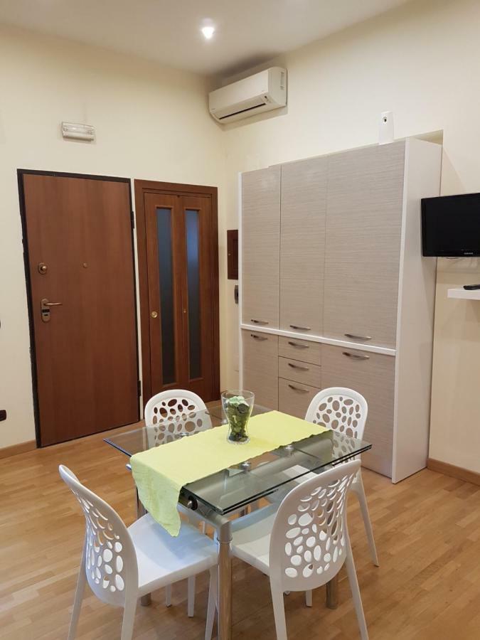 Apartamento La Casa Di Maryna Nápoles Exterior foto