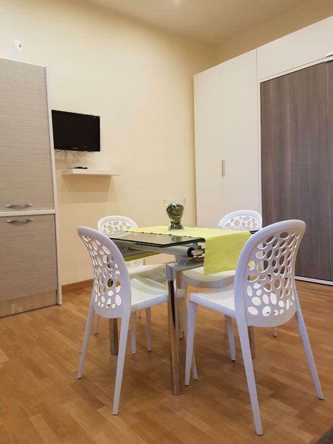 Apartamento La Casa Di Maryna Nápoles Exterior foto